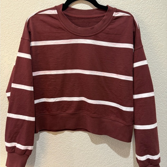 Lululemon Oversized Crop Crew-Flawed - Picture 2 of 5